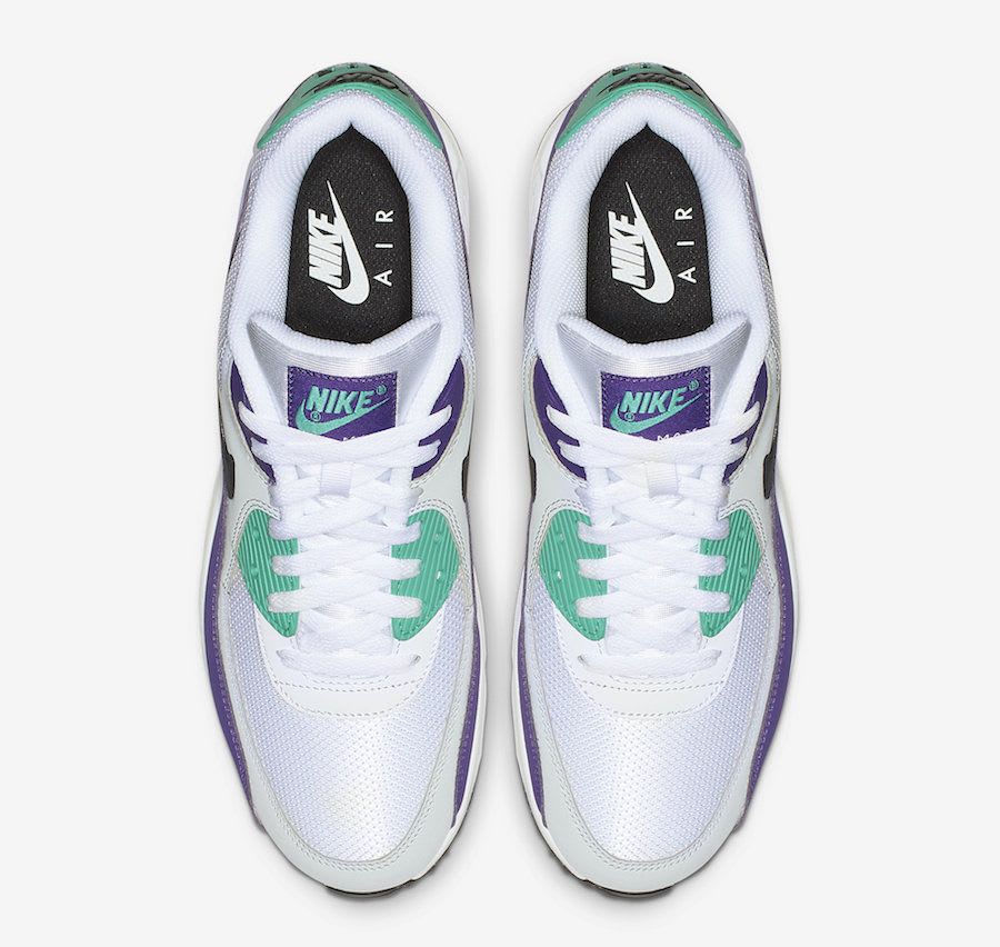 First Look: Nike Air Max 90 Essential "Grape"