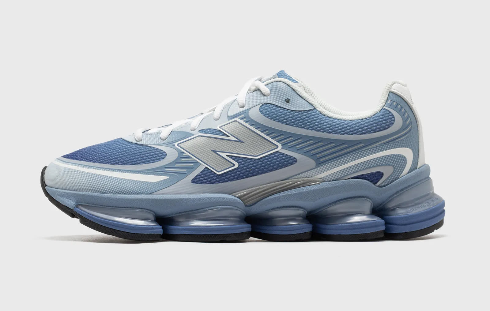 New Balance 2000 Baby Blue