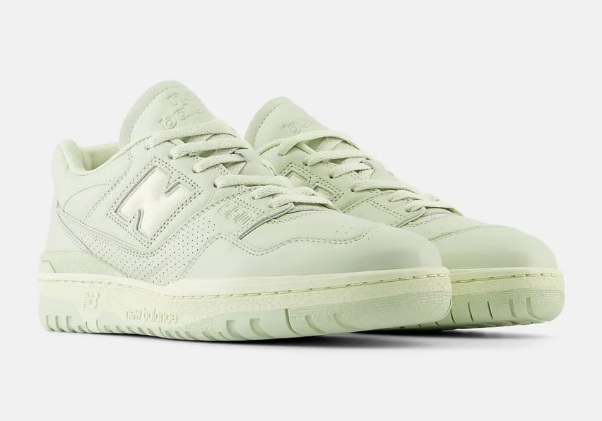 New Balance 550 Monochromatic Pack Lichen Green