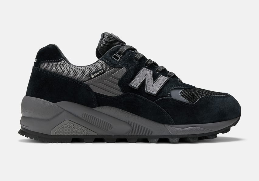 New Balance 580 Gore Tex Black Magnet Foto 2