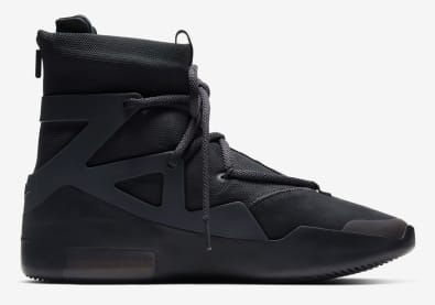 De Nike Fear Of God 1 "Triple Black" staat op het punt van droppen