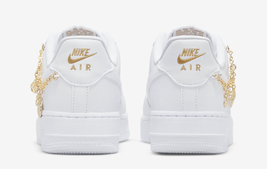 Nike Air Force 1 07 LX Lucky Charms Foto 7