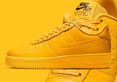 Nike Air Force 1 07 Pro Tech University Gold Foto 1