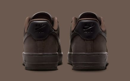 Nike Air Force 1 Low Chocolate Nubuck Foto 6