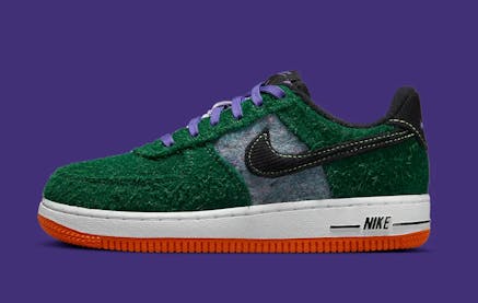 Nike Air Force 1 Low GS Shaggy Green Suede Foto 2