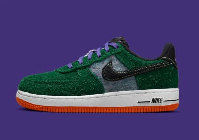 Nike Air Force 1 Low GS Shaggy Green Suede Foto 2