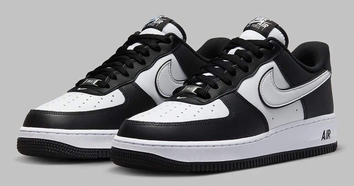 De Nike Air Force 1 Low krijgt een Zwart Witte Sneaker Squad