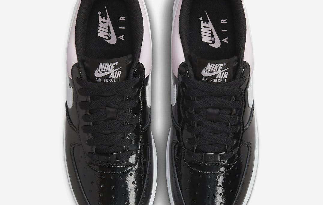 Nike Air Force 1 Low Patent Black Pink Foto 4