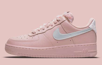 Nike Air Force 1 Low Pink Fur Foto 3