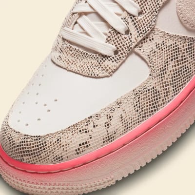 Nike Air Force 1 Low Pink Nebula Snakeskin Foto 9