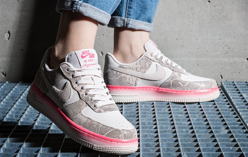 Nike air force 1 dames slangenprint hot sale