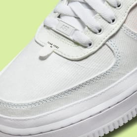 Deze Air Force 1 Tear Away is voorzien van verborgen pastelkleuren