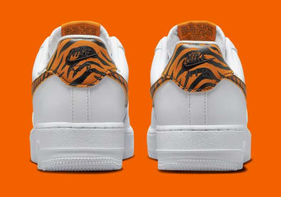 Nike Air Force 1 Low Tiger Stripes Foto 5