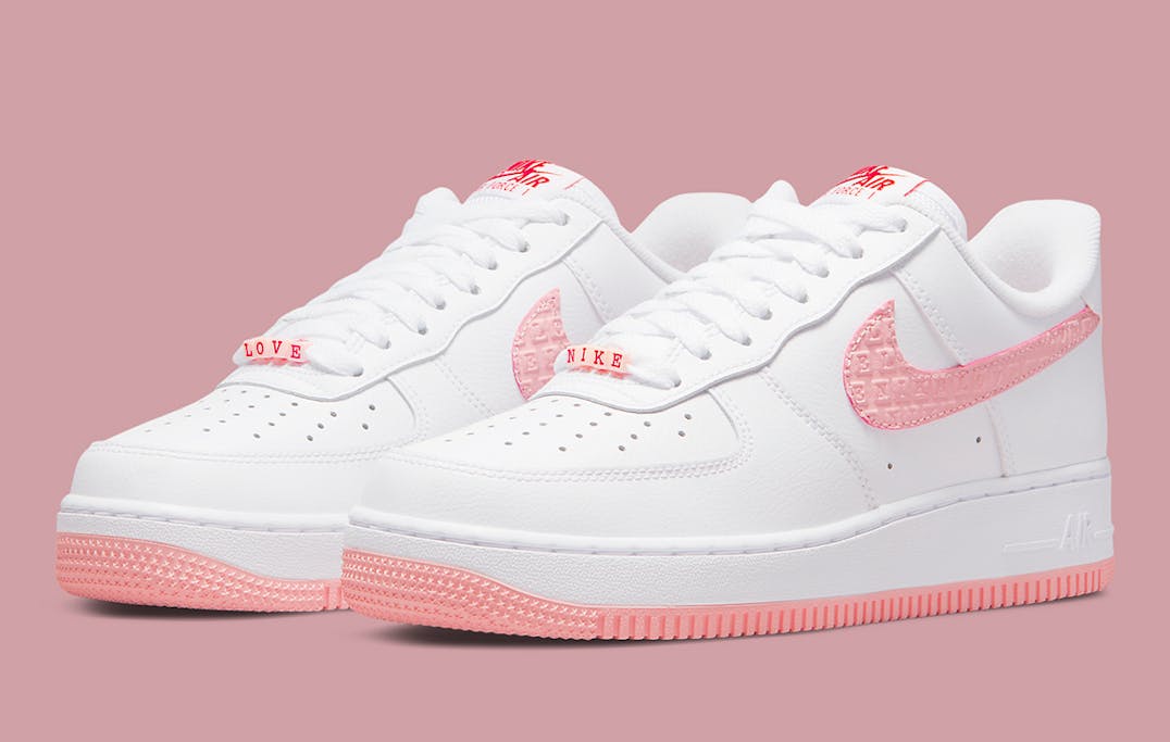 Nike Air Force 1 Low Valentines Day Foto 2