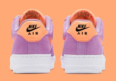 Nike voorziet de Air Force 1 Cut-Out Swoosh van een nieuwe Violet Star colorway