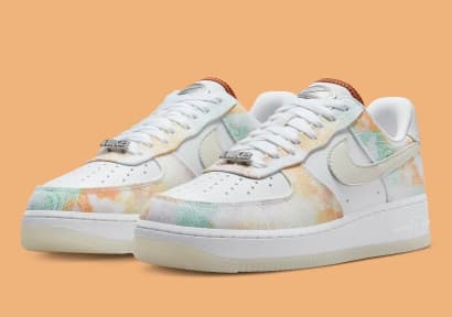 Nike Air Force 1 Low Wmns Washed Paisley Foto 1