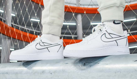 Op 21 Januari dropt Nike deze Nike Air Force 1 Low "Metallic Pewter"