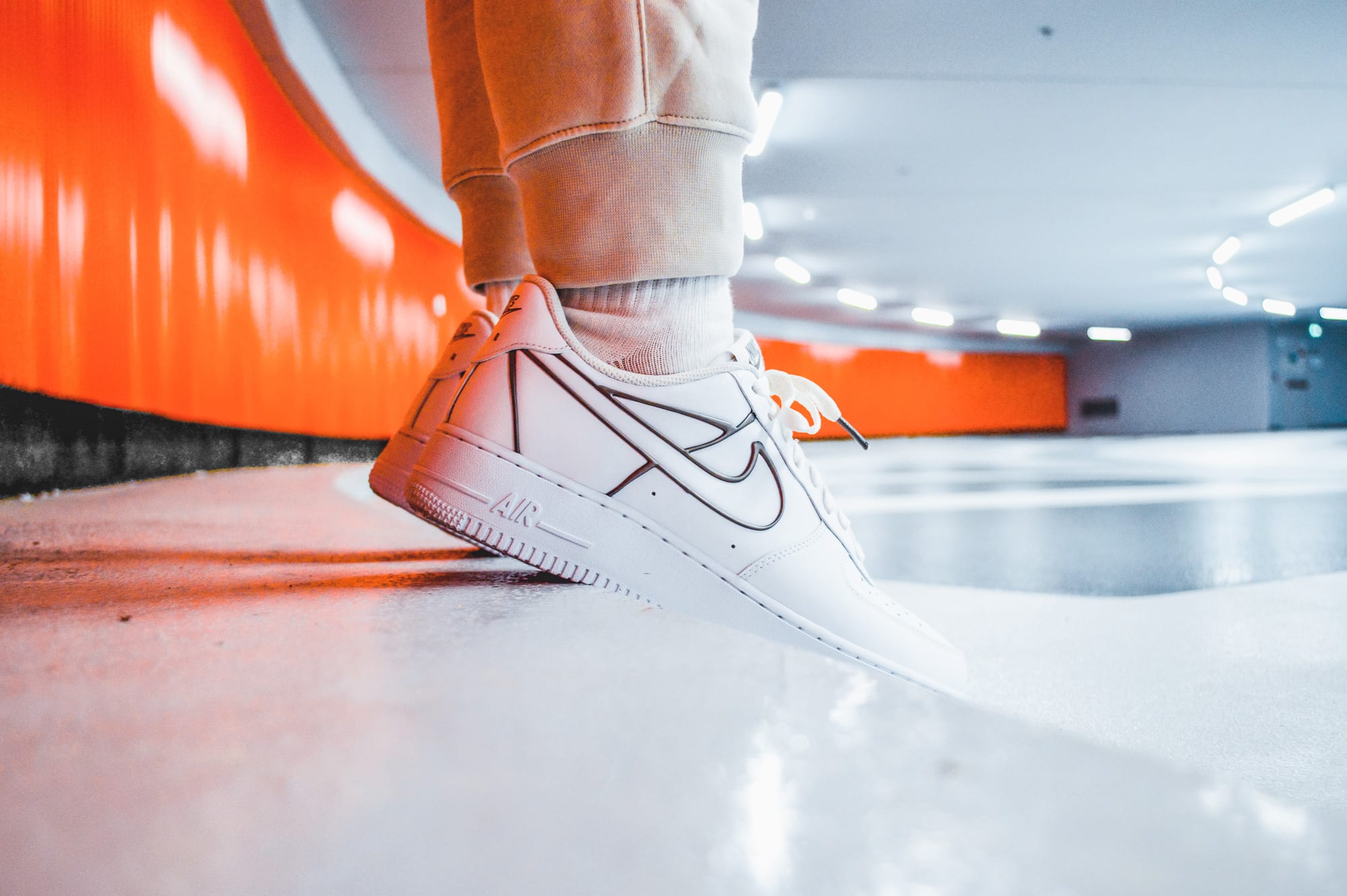 Op 21 Januari dropt Nike deze Nike Air Force 1 Low "Metallic Pewter"