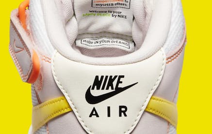 Nike Air Force 1 Mid Feel Love Foto 11