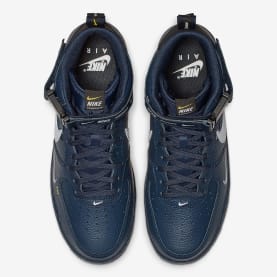 Must have! De Nike Air Force 1 Mid Utility Navy