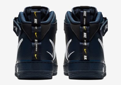 Must have! De Nike Air Force 1 Mid Utility Navy