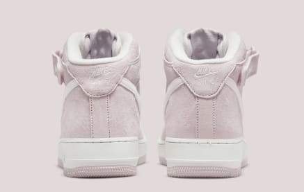 Deze aankomende Nike Air Force 1 Mid