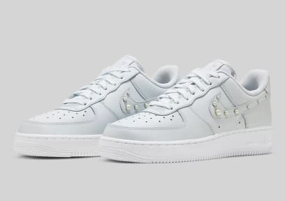 Nike Air Force 1 Pearl Swoosh Foto 1