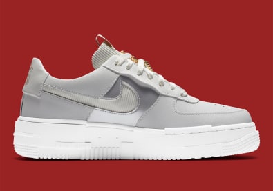 Nike voorziet de Air Force 1 Pixel van een gouden ketting en hanger