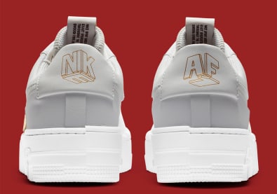 Nike voorziet de Air Force 1 Pixel van een gouden ketting en hanger