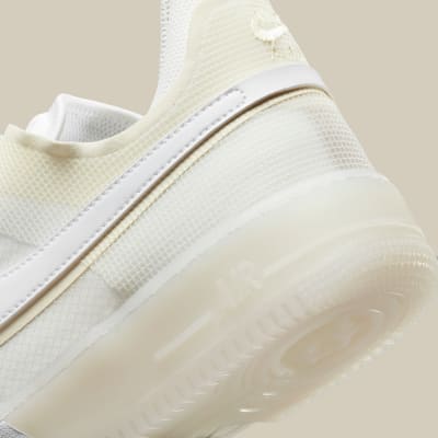 Nike Air Force 1 React Coconut Milk Foto 8