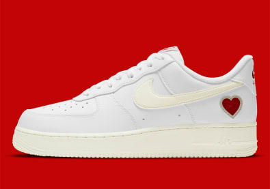 Verras jouw valentijn volgend jaar met deze Nike Air Force 1 "Valentine's Day"