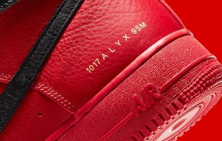Nike Air Force 1 x Alyx University Red and Black Foto 13