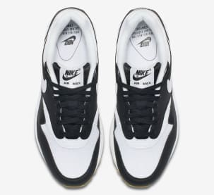 De Officiële Foto's Van De Nike Air Max 1 Black/White Gum