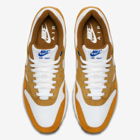 Een Gedetailleerde Blik Op Het Nike Air Max 1 “Curry” Pack