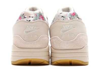 Incoming Heat: De Nike Air Max 1 Desert Sand Floral