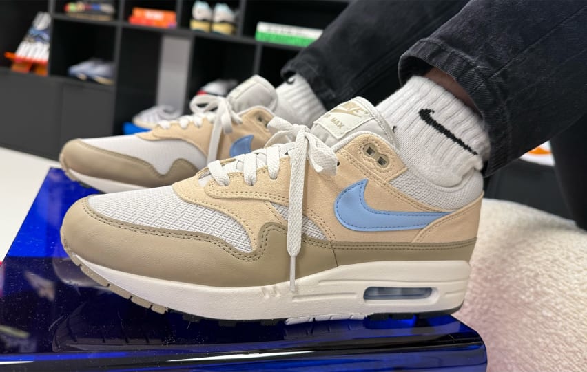 Nike Air Max 1 Essential Khaki Psychic Blue sneaker squad