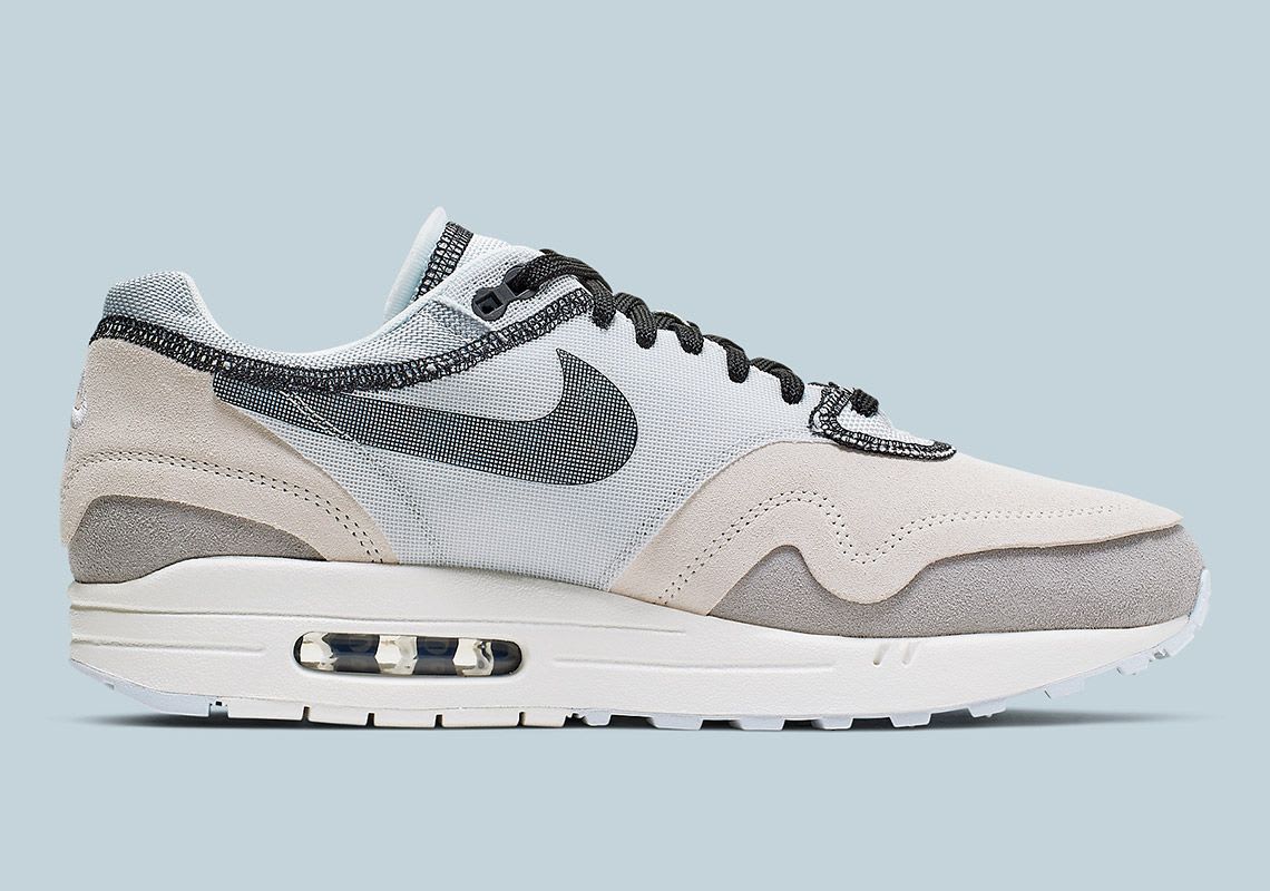 De officiële foto's van de Nike Air Max 1 Inside Out "Phantom" zijn binnen