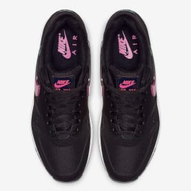 Gedropt in Amerika: De Nike Air Max 1 Jelly Swoosh "Black"