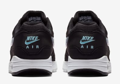 Gedropt in Amerika: De Nike Air Max 1 Jelly Swoosh "Black"