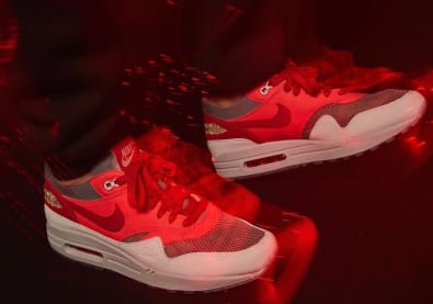 Nike Air Max 1 KOD Solar Red foto 1