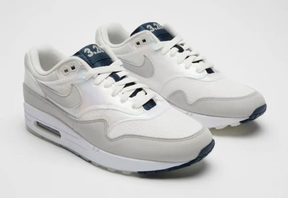 Nike Air Max 1 La Ville Lumiere Foto 1