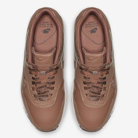 Nike komt binnenkort met de Nike Air Max 1 Logo in een Tan-colorway