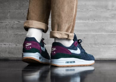 Incoming Heat: De Nike Air Max 1 Premium "Dark Obsidian" dropt deze week