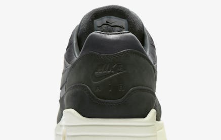 Nike Air Max 1 Pinnacle Black White
