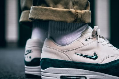 Air Max 1 Jewel Atomic Teal Green Suede