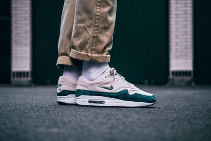 Air Max 1 Jewel Atomic Teal Green Suede