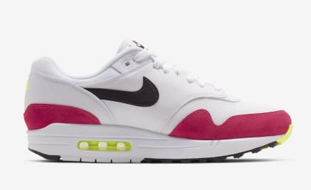 Nike dropt in April deze hele frisse "Red Neon" colorway voor de Air Max 1