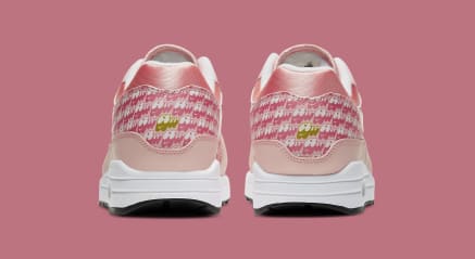 Nike gooit Lemonade en Strawberry in de mix en komt met de Nike Air Max 1 "Strawberry Lemonade"