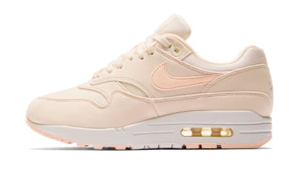 Nike Komt Met Verkoeling In De Vorm Van Deze Nike Air Max 1 WMNS "Guava Ice"