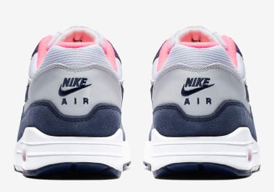 Nike komt deze maand nog met deze heerlijke Nike Air Max 1 "Midnight Navy"